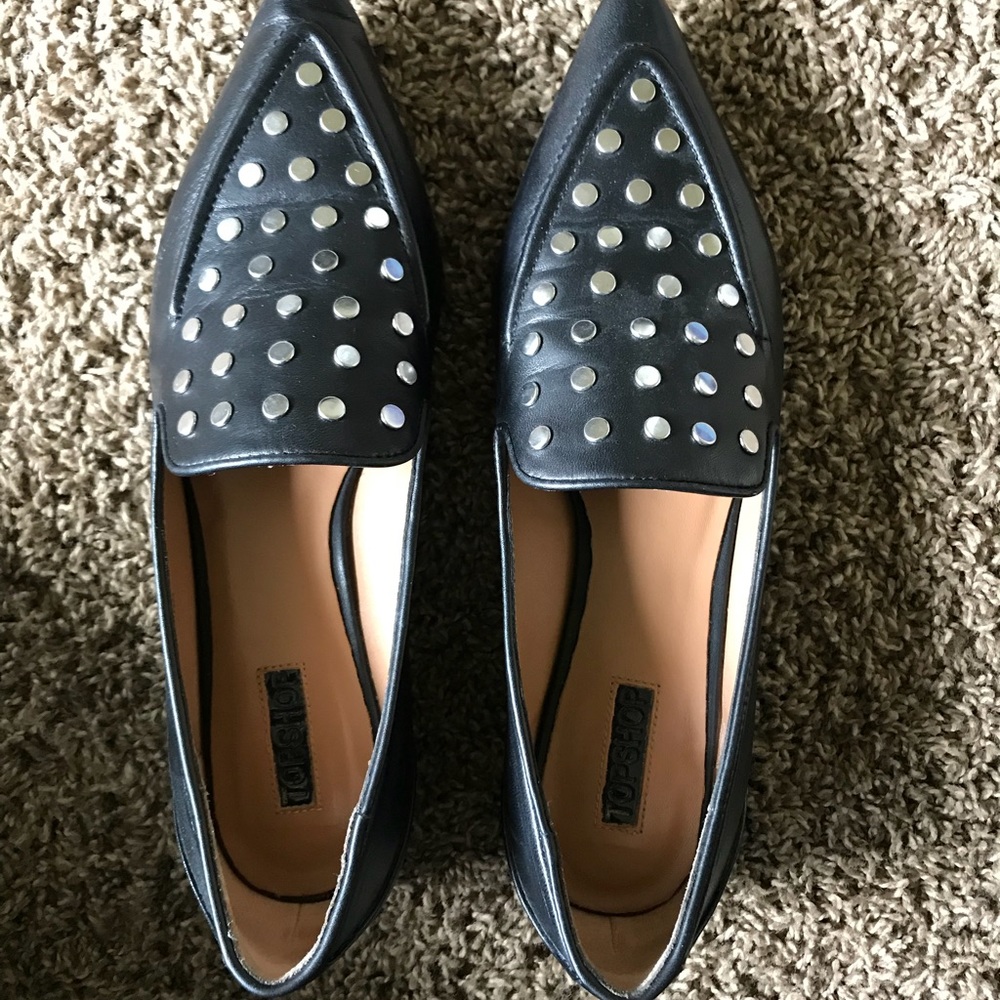 Topshop loafers size 39 fit an 8.5